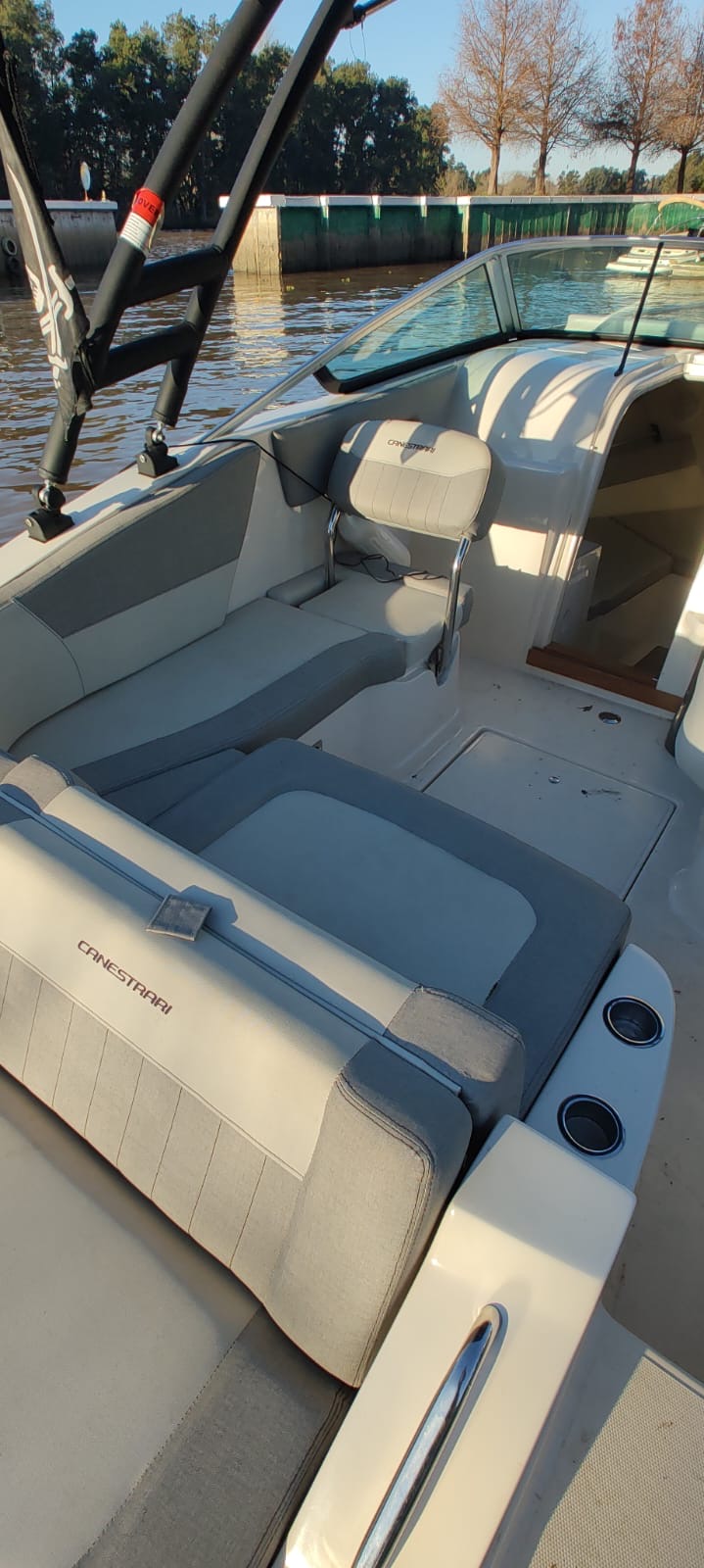 Canestrari Cuddy 225 2021 Volvo 250 DP 